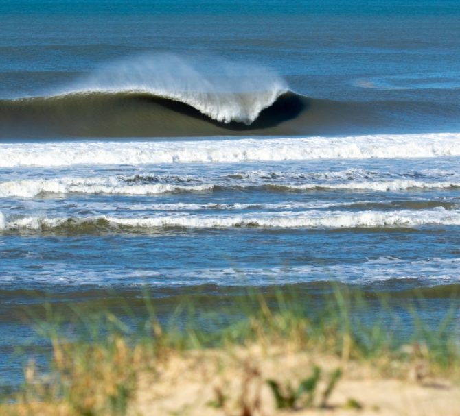 Les meilleures images d'un extraordinaire mois de surf à Hossegor