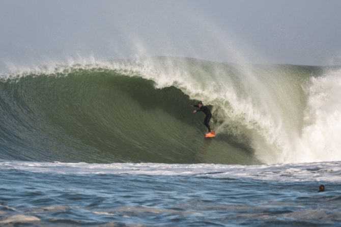 Les meilleures images d'un extraordinaire mois de surf à Hossegor