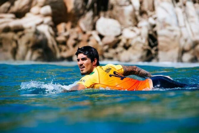 GABRIEL MEDINA SACRÉ CHAMPION DU MONDE 2021 !